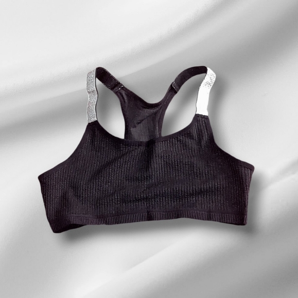 6 items - Picture 5 of 10